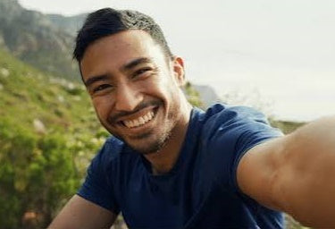 <em>Luis L.</em>